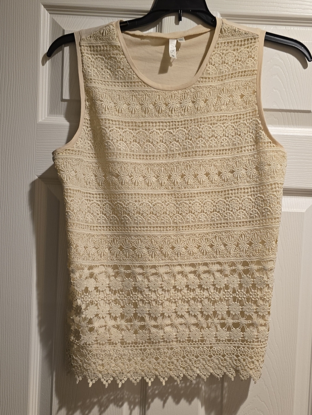 Lapis Cream Crochet Lace Sleeveless Top